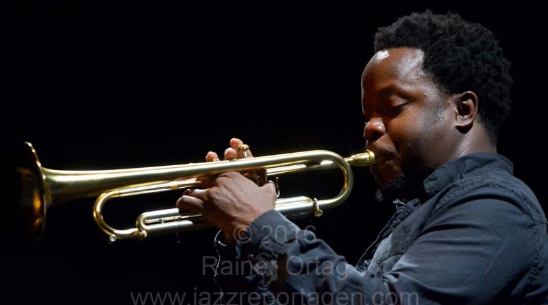 Ambrose Akinmusire mit seinem Quartet im Sudhaus 2016