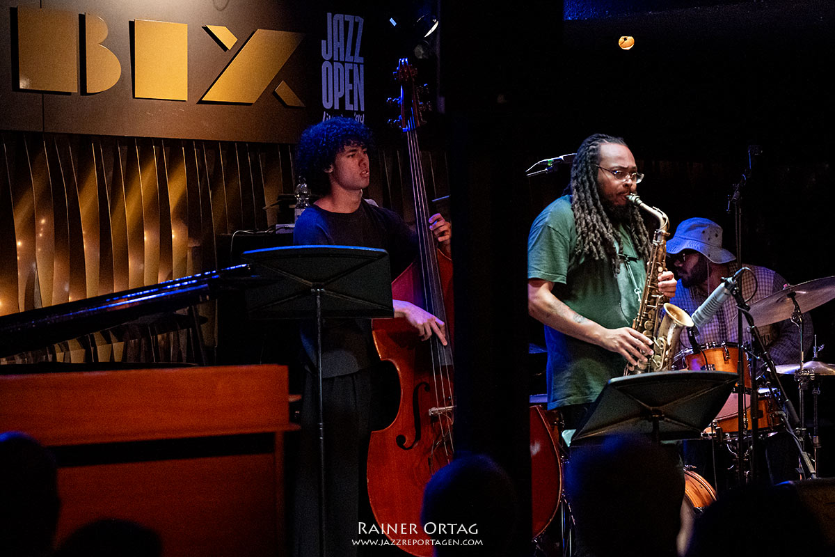 Immanuel Wilkins im Jazzclub Bix bei der jazzopen Stuttgart 2025