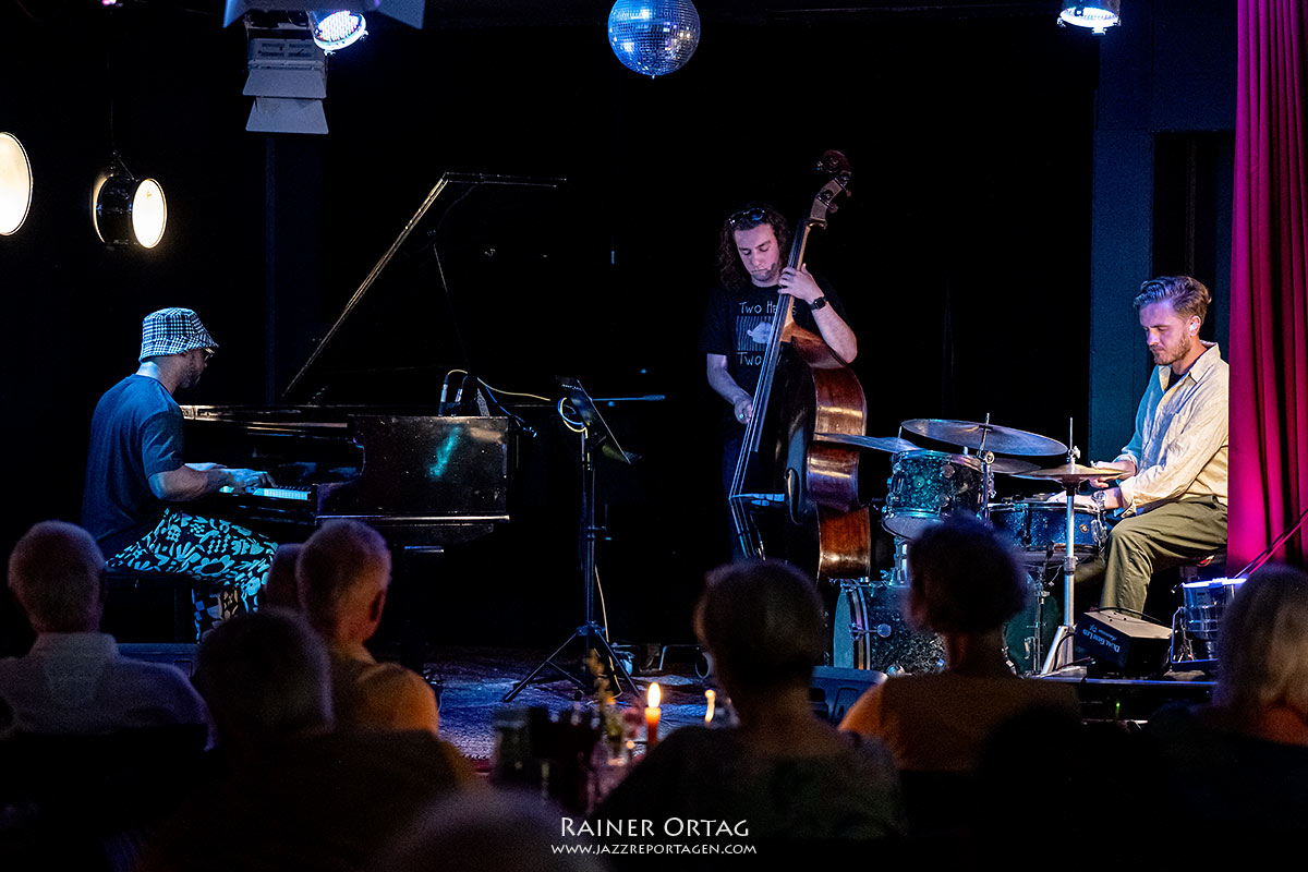 Sultan Stevenson Trio im Pappelgarten Reutlingen 2025