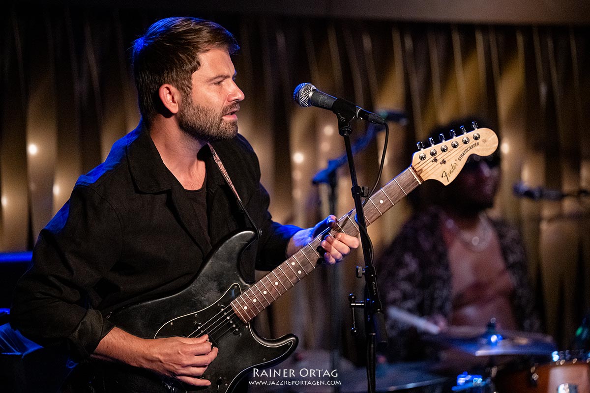 Adi Oasis im Jazzclub Bix bei den jazzopen Stuttgart 2025