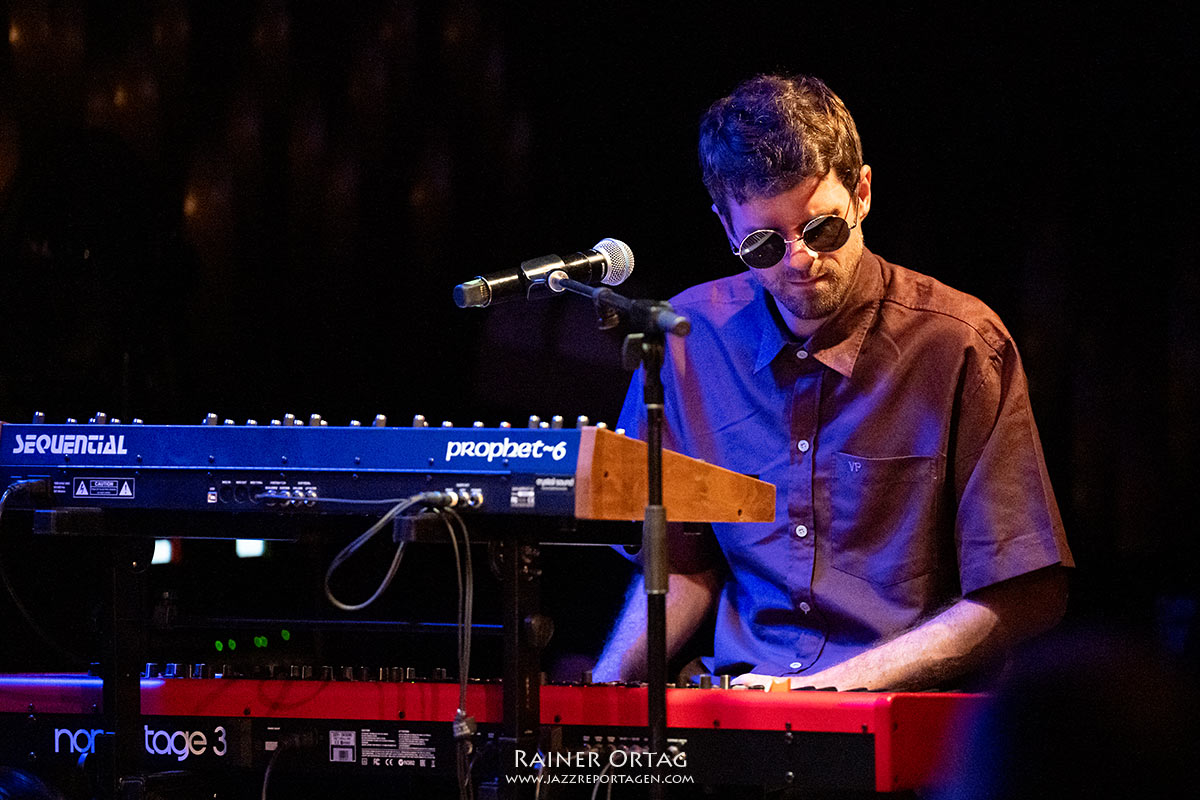 Adi Oasis im Jazzclub Bix bei den jazzopen Stuttgart 2025