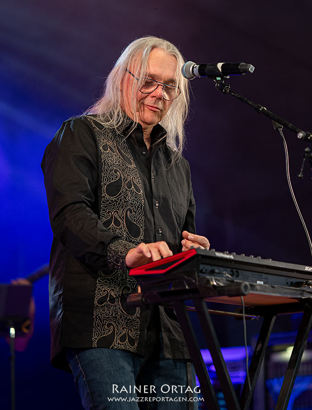 Michael Stacher mit Trancitiv bei den Afrika Tagen Wien 2025