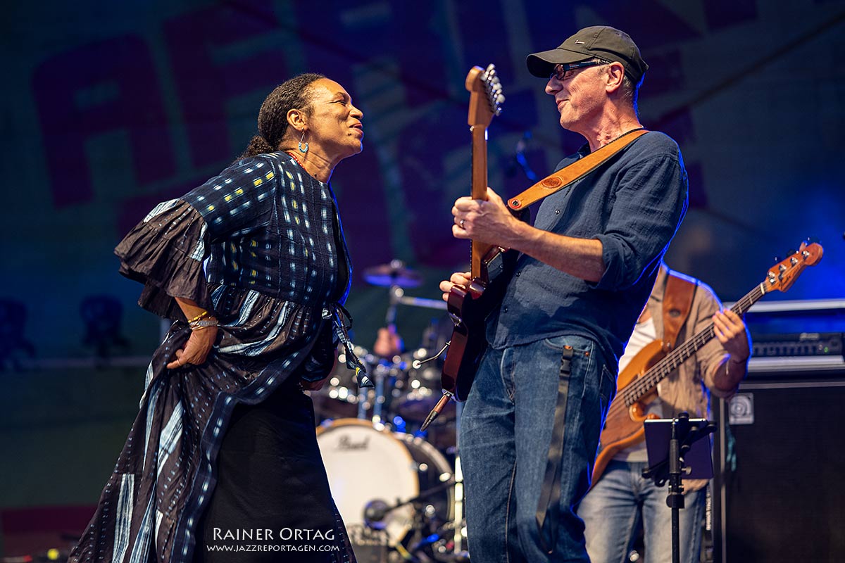 Aminata & the Astronauts: Aminata & the Astronauts bei den Afrika Tagen Wien 2025