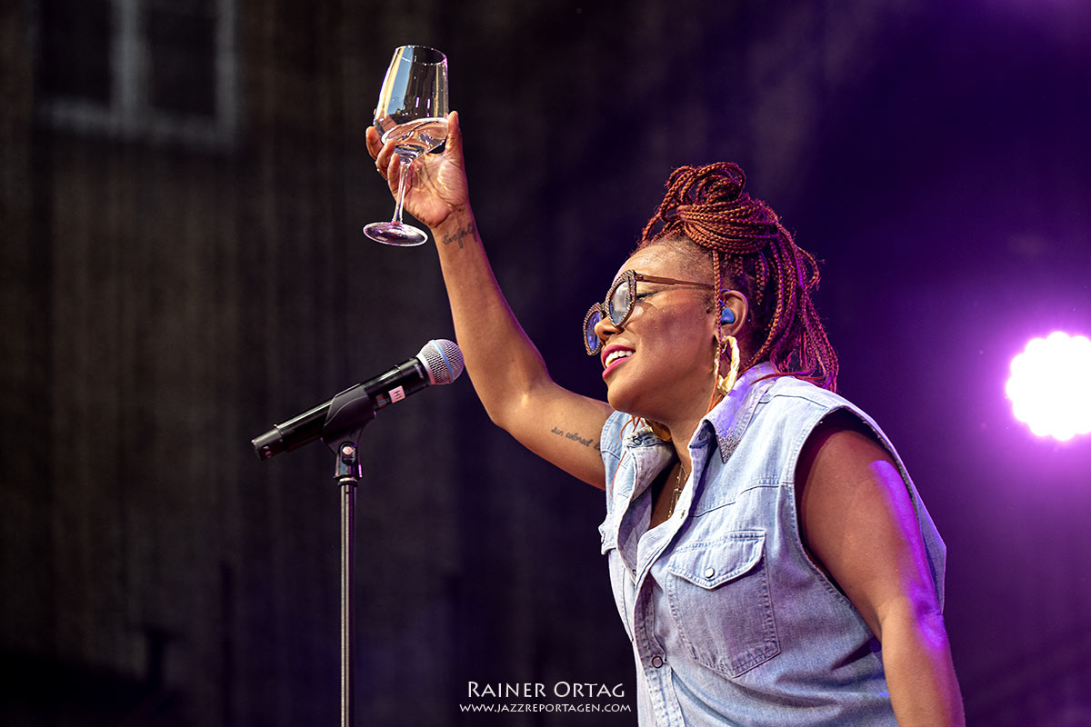 China Moses im Alten Schlo&szlig; bei den jazzopen Stuttgart 2025