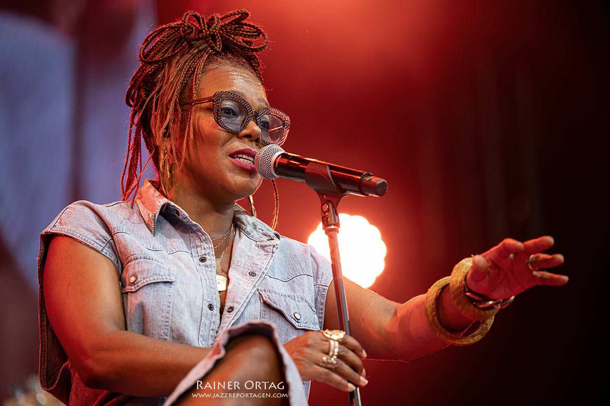 China Moses im Alten Schlo&szlig; bei den jazzopen Stuttgart 2025