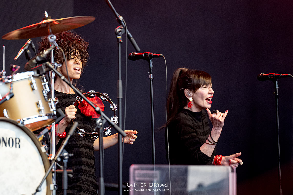Joe Bonamassa am Schlossplatz - jazzopen Stuttgart 2025