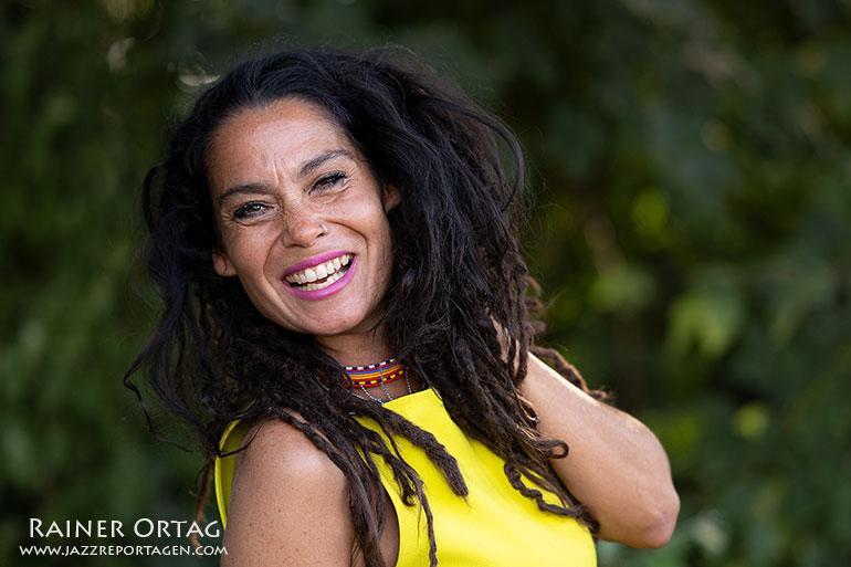 Monia Krüchten bei den Afrika Tagen im Wien 2025