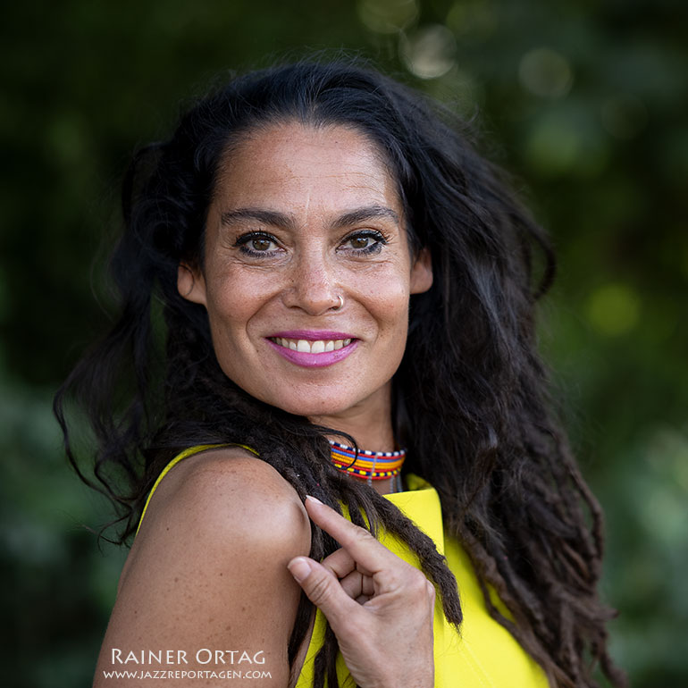 Monia Krüchten bei den Afrika Tagen im Wien 2025