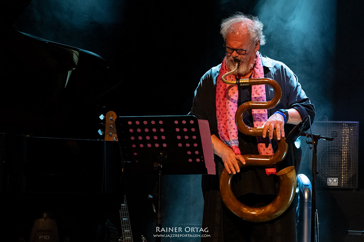 Bebelaar/Godard/Cagwin/Kroll/Beck: Bebelaar/Godard/Cagwin/Kroll/Beck im Sudhaus Tübingen 2025