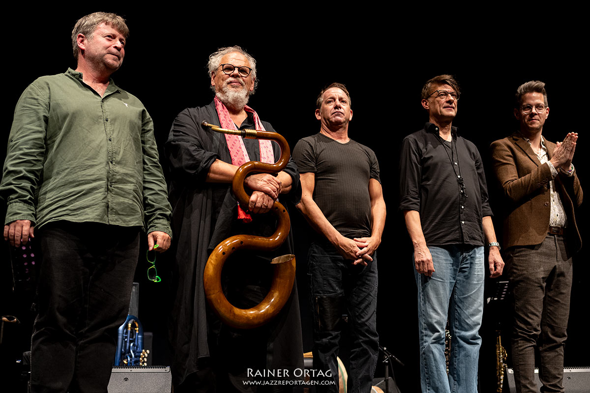 Bebelaar/Godard/Cagwin/Kroll/Beck: Bebelaar/Godard/Cagwin/Kroll/Beck im Sudhaus Tübingen 2025