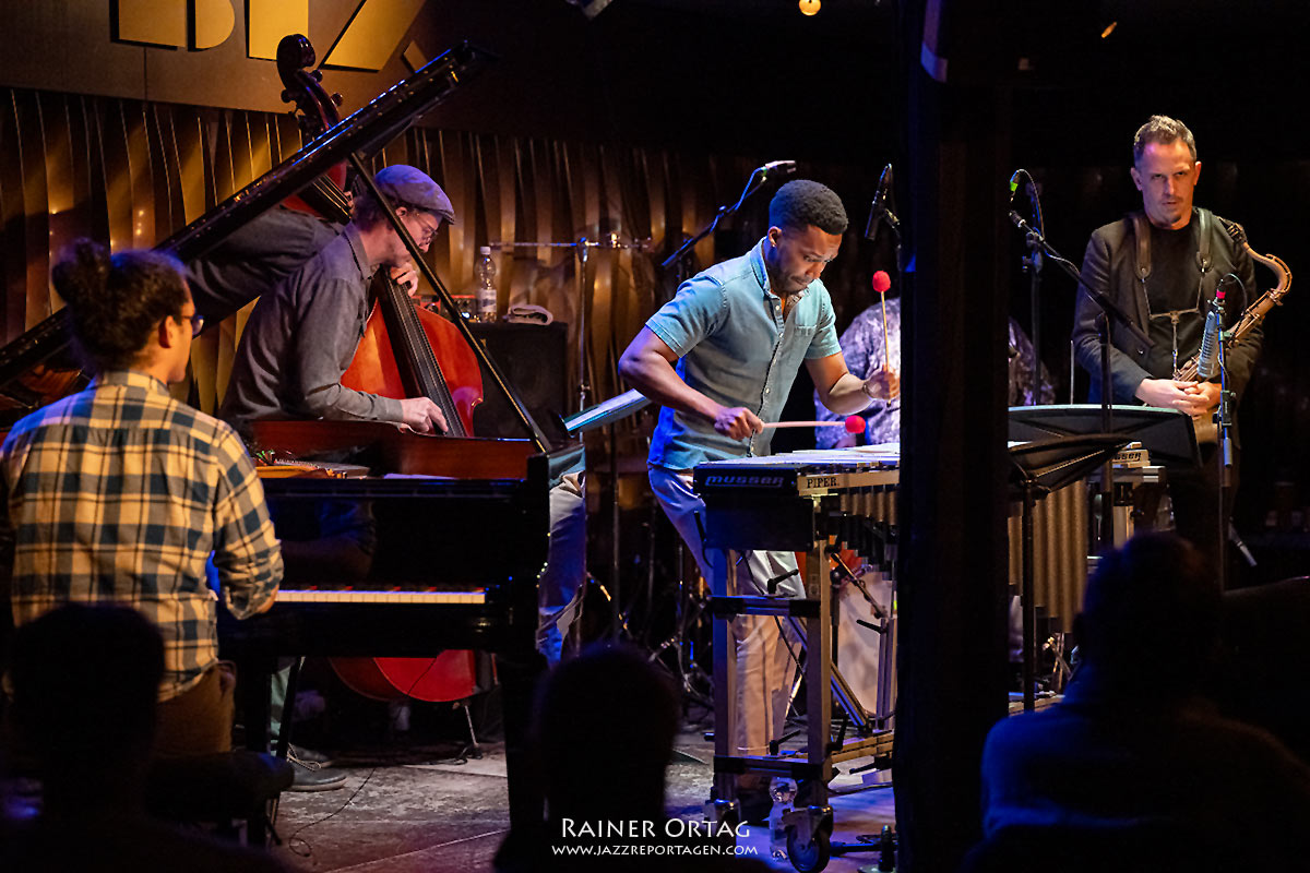 Johnathan Blake & Pentad: Johnathan Blake & Pentad im Jazzclub Bix 2025