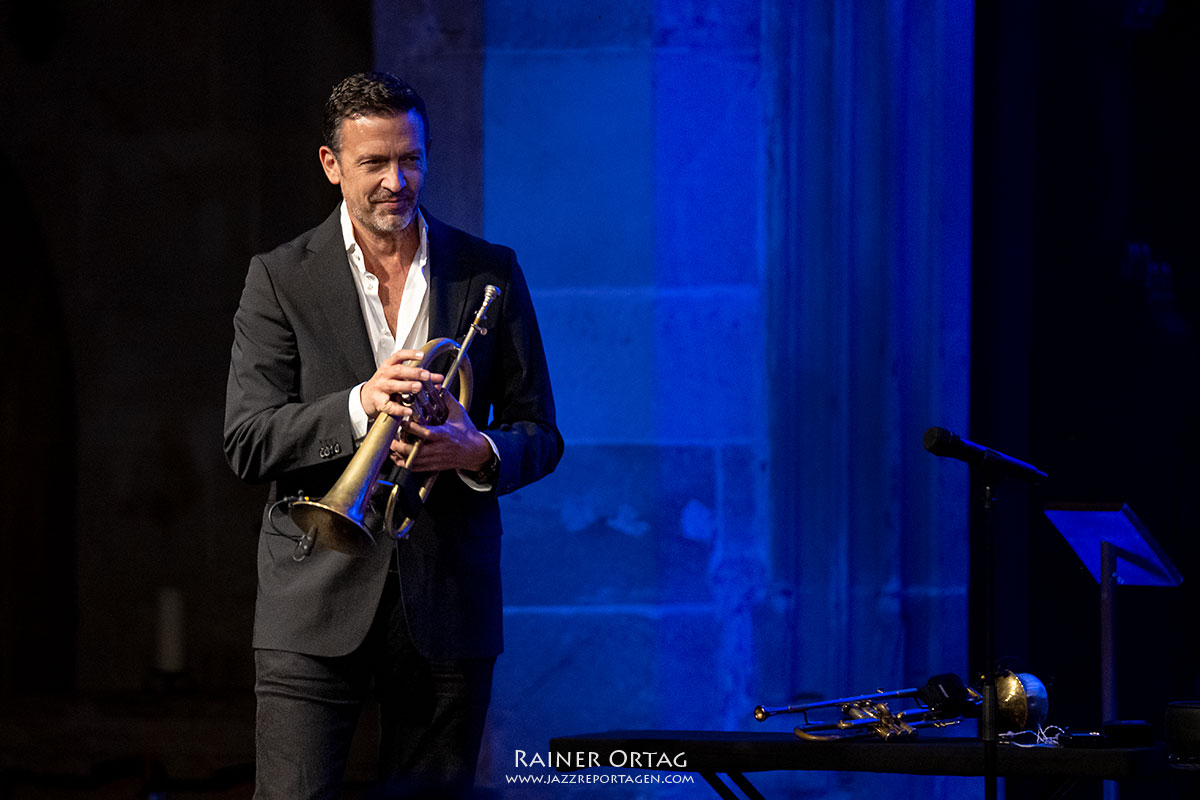 Till Brönner – Dieter Ilg Duo: Till Brönner - Dieter Ilg Duo beim Jazzfestival Esslingen 2025
