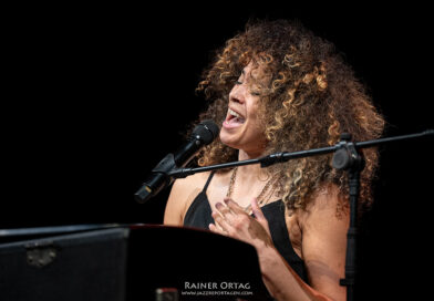 Kandace Springs beim Jazzfestival Esslingen auf der Württembergischen Landesbühne Esslingen 2025