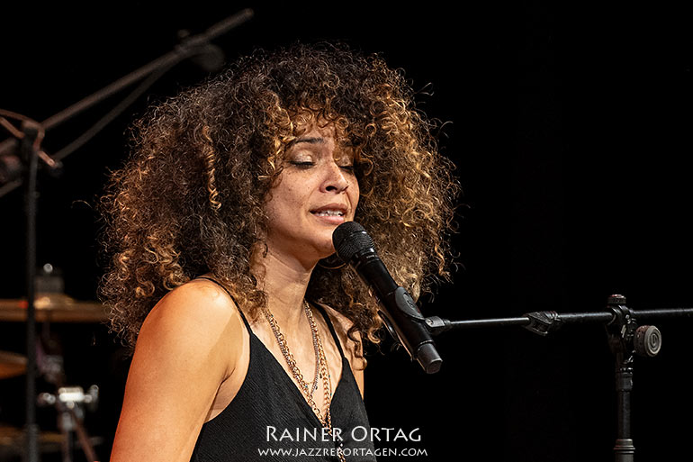 Kandace Springs beim Jazzfestival Esslingen 2025