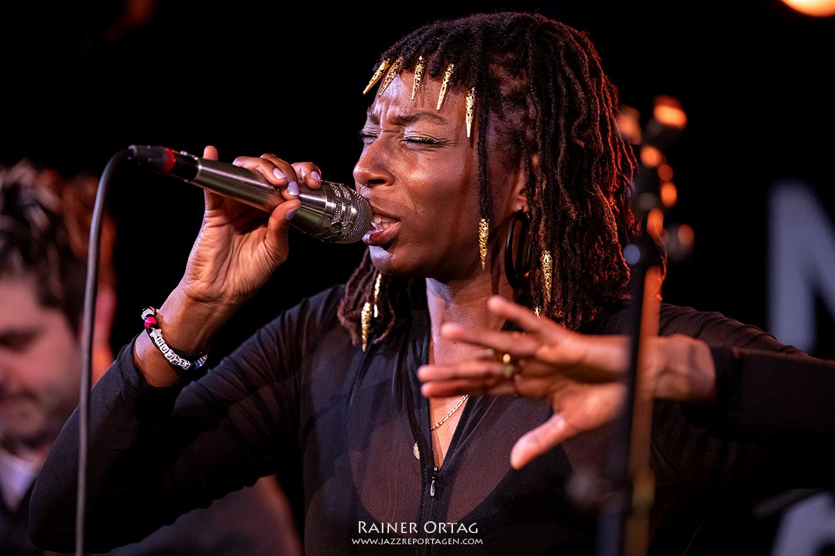 Sera Kalo: Sera Kalo beim NUEJAZZ in Nürnberg 2025