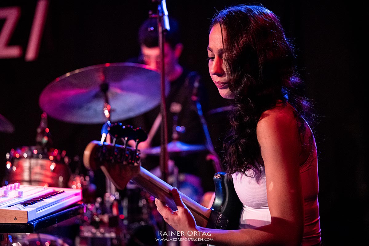 Sera Kalo: Sera Kalo beim NUEJAZZ in Nürnberg 2025