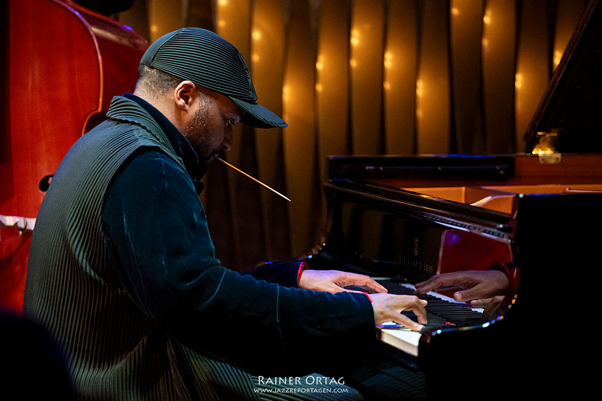 Sullivan Fortner Trio im Jazzclub Bix Stuttgart 2025