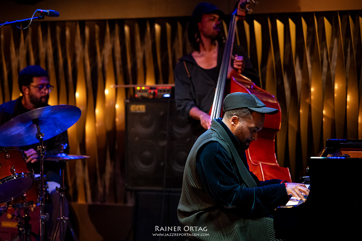 Sullivan Fortner Trio im Jazzclub Bix Stuttgart 2025
