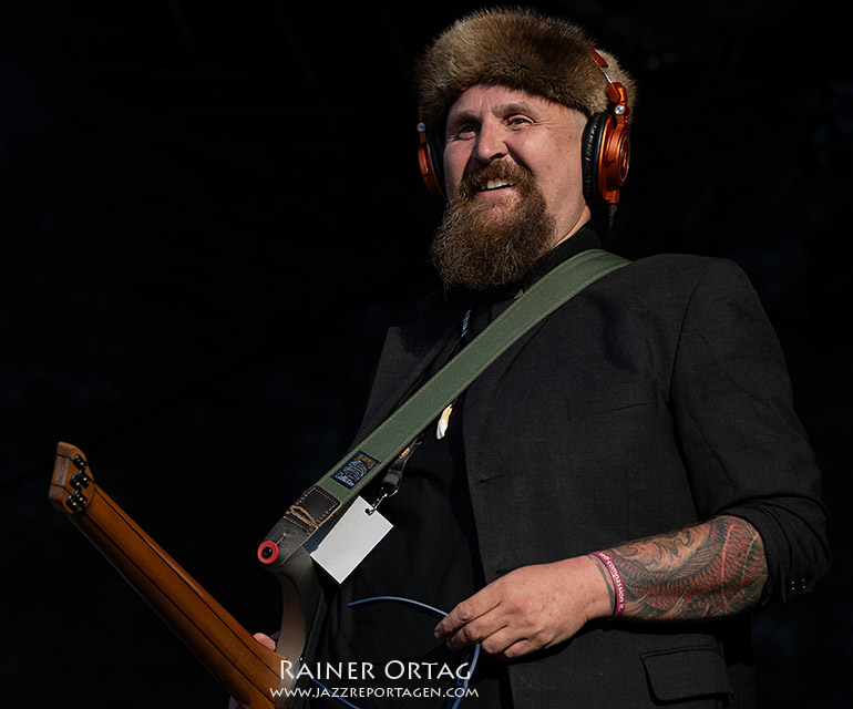 Monsieur Knabberdub mit Dub Tribe Rising bei den Afrika Tagen Wien