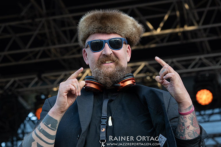 Monsieur Knabberdub mit Dub Tribe Rising bei den Afrika Tagen Wien