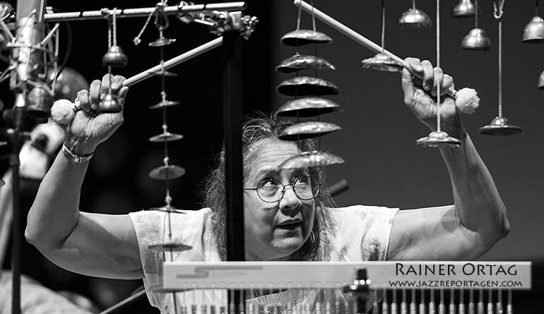 Marilyn Mazur mit dem Makiko Hirabayashi Trio bei der jazzahead! 2019 in Bremen