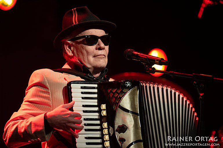 Otto Lechner beim Rondo à la Rondell im Porgy & Bess Wien 2025