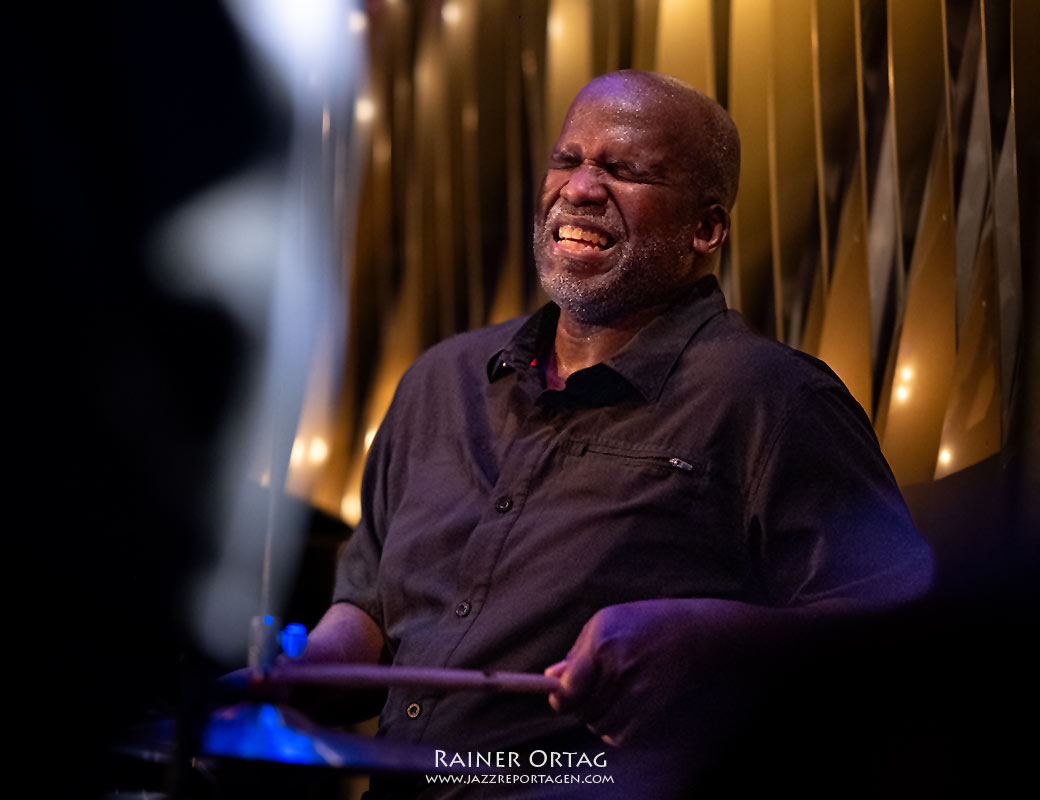 Yellowjackets: Yellowjackets im Jazzclub Bix Stuttgart 2025