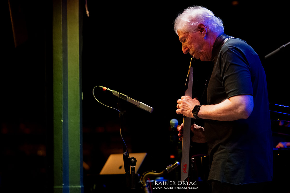 Yellowjackets: Yellowjackets im Jazzclub Bix Stuttgart 2025