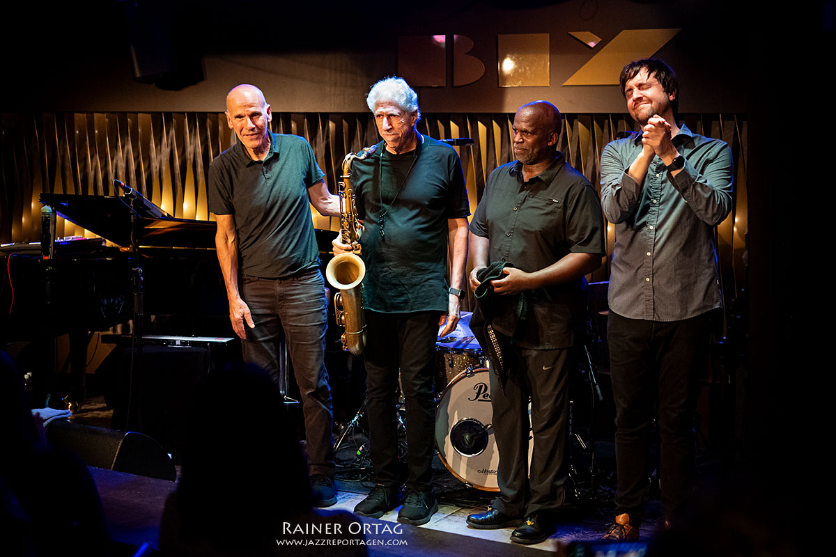Yellowjackets: Yellowjackets im Jazzclub Bix Stuttgart 2025
