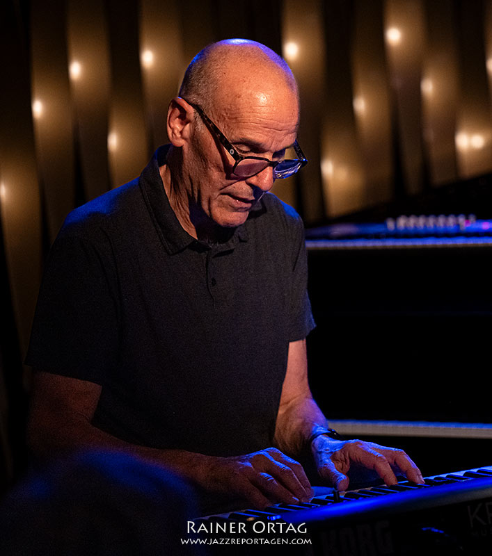 Russell Ferrante mit Yellowjackets im Jazzclub Bix Stuttgart 2025