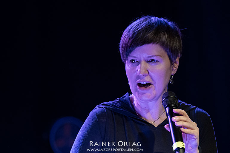 Agnes Heginger beim Rondo à la Rondell im Porgy & Bess Wien 2025