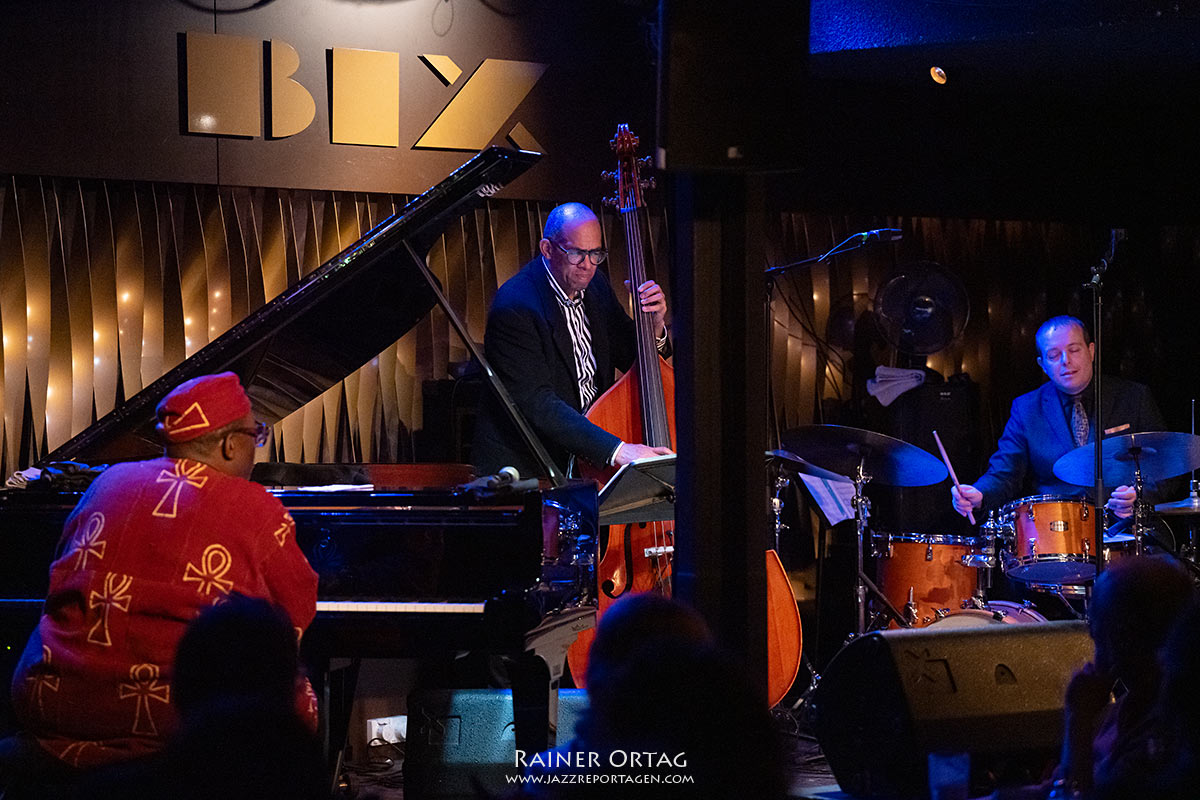 Cyros Chestnut Trio: Cyros Chestnut Trio im Jazzclub Bix Stuttgart 2026
