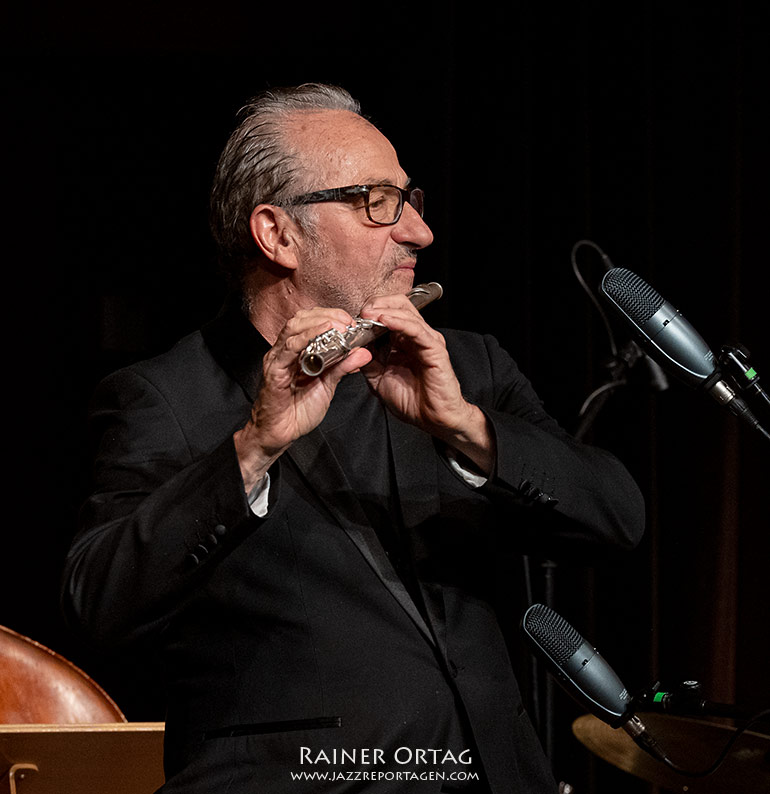 Hervé Meschinet de Richemond mit Jazz Franco-Allemand in der Kongresshalle Böblingen 2026