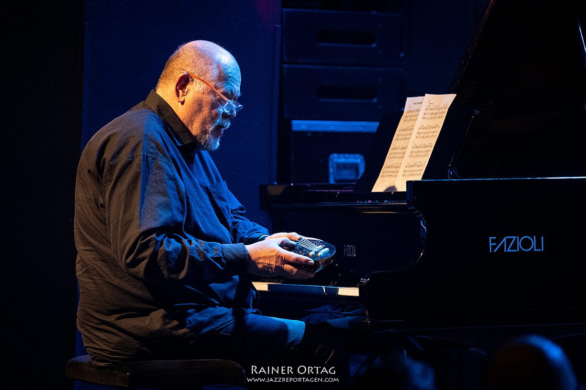Christoph Cech mit dem Trio Mondauto beim Rondo &agrave; la Rondell im Porgy &amp; Bess Wien 2025