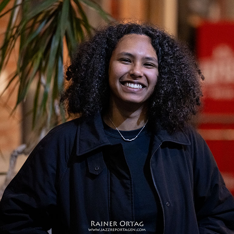 Charlotte Colace im Theaterhaus Stuttgart 2026