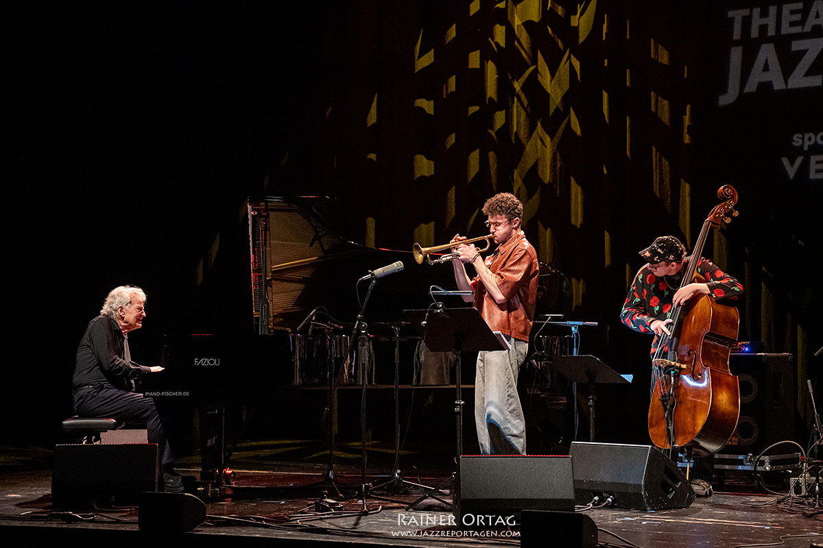 Joachim K&uuml;hn &amp; The Young Lions im Theaterhaus Stuttgart 2026