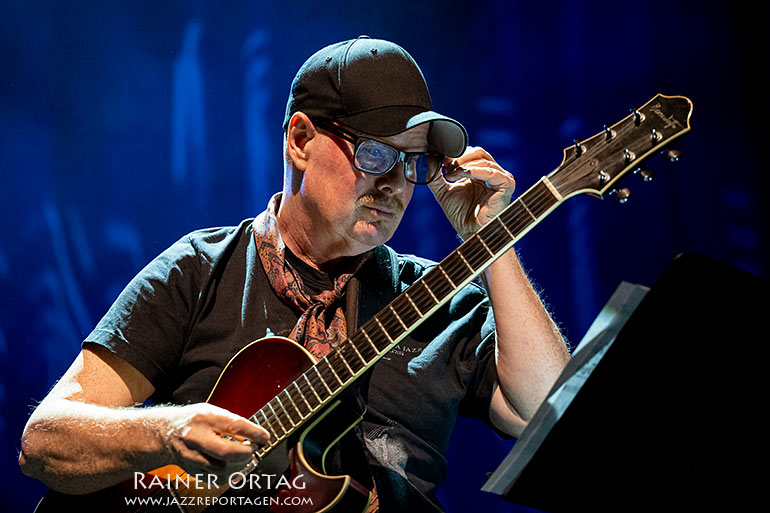 Ulf Wakenius bei den Theaterhaus Jazztagen Stuttgart 2026