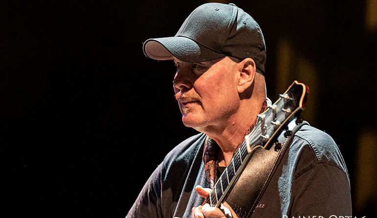 Ulf Wakenius bei den Theaterhaus Jazztagen Stuttgart 2026