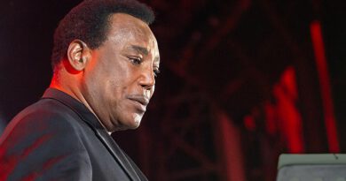 George Benson auf der Bühne der jazz open stuttgart 2017