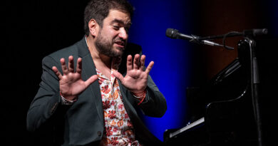 Harold López-Nussa erklärt uns seine Musik im swt-Kulturwerk Tübingen 2026
