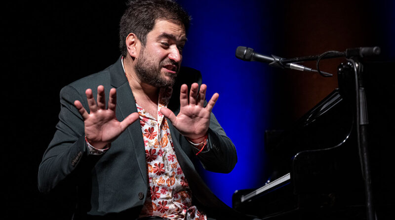 Harold López-Nussa erklärt uns seine Musik im swt-Kulturwerk Tübingen 2026