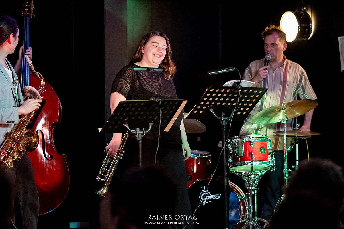 Jochen Rückert New Quartet: Jochen Rückert stellt Alexandra Ridout vor im Pappelgarten Reutlingen 2026
