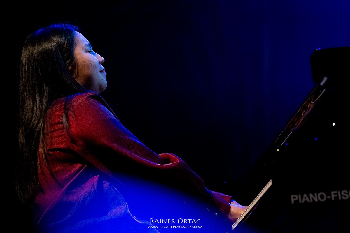European Jazz Night: Shuteen Erdenebaatar am Klavier bei der European Jazz Night der Theaterhaus Jazztagen Stuttgart 2026