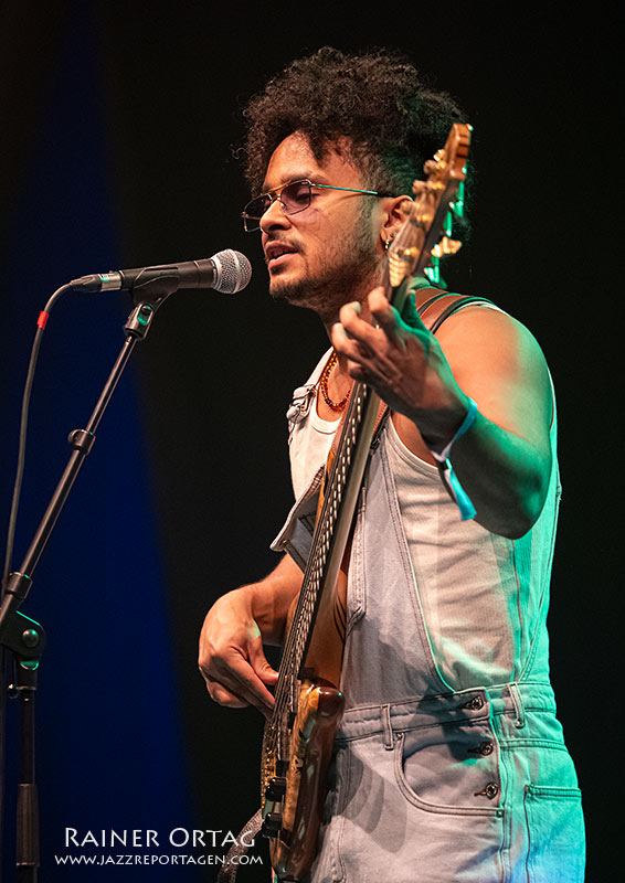Michael Pipoquinha auf der Showcase-Bühne der jazzahead! Bremen 2026