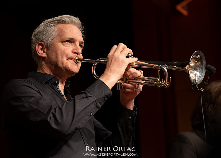 Trompeter Ralf Hesse mit der Miles Davis Festival Band in der Kongresshalle Böblingen 2026
