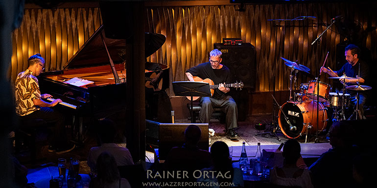 Trío Sin Tiempo auf der Bühne des Jazzclub Bix Stuttgart 2026