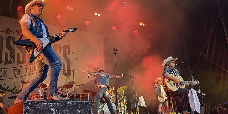 The Boss Hoss Bühnenshow bei den KSK Music Open Ludwigsburg 2026