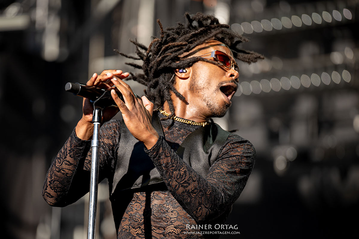 De’Wayne bei den jazz open stuttgart 2026 De'Wayne singt bei den jazz open stuttgart 2026