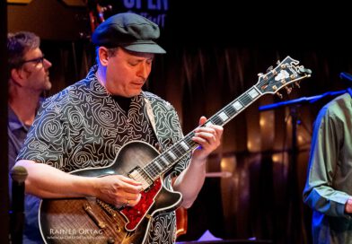 Kurt Rosenwinkel auf The Remedy Tour bei den jazz open stuttgart 2026