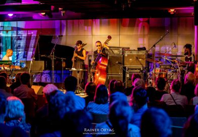 Stanley Clarke mit Band beim Preisträgerkonzert bei den jazz open stuttgart 2026